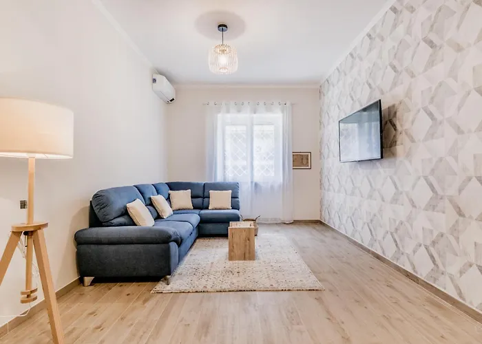 Elegant And Spacious Facing The Subway Near The Vatican Apartamento *