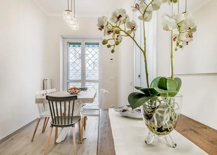 Elegant And Spacious Facing The Subway Near The Vatican Apartamento *