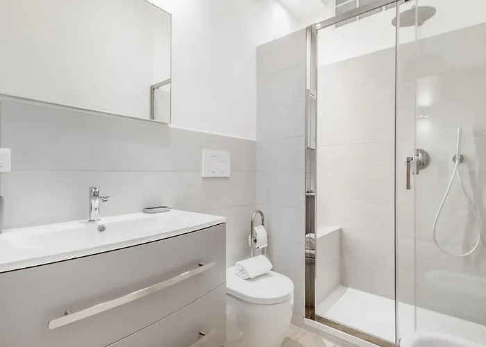 Elegant And Spacious Facing The Subway Near The Vatican Apartamento *