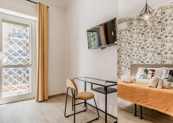 Apartamento Elegant And Spacious Facing The Subway Near The Vatican